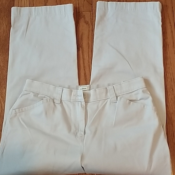L.L. Bean Tan Favorite Fit Straight Leg 14 P - Picture 1 of 8